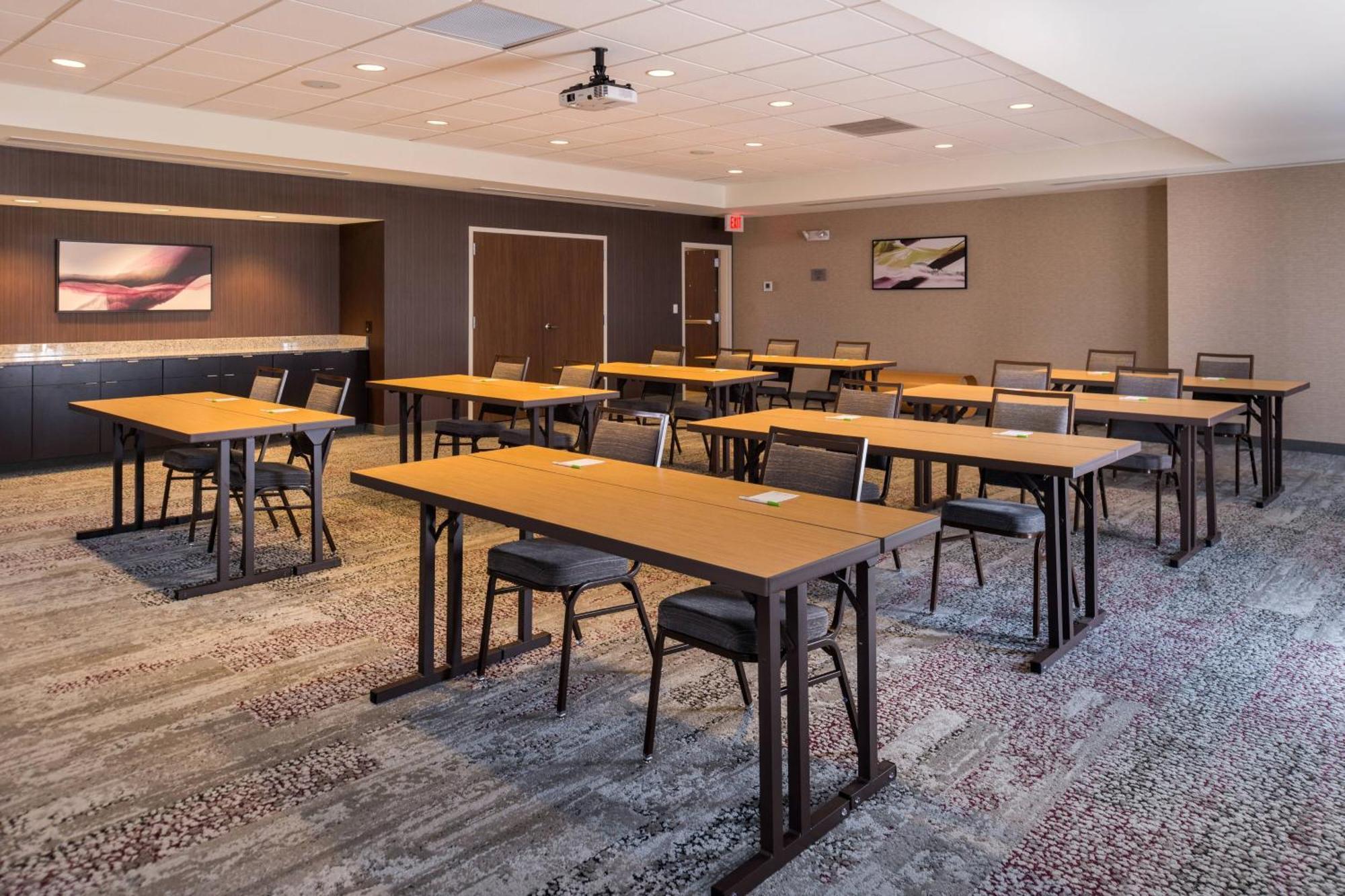 Courtyard By Marriott Elmira Horseheads Otel Dış mekan fotoğraf