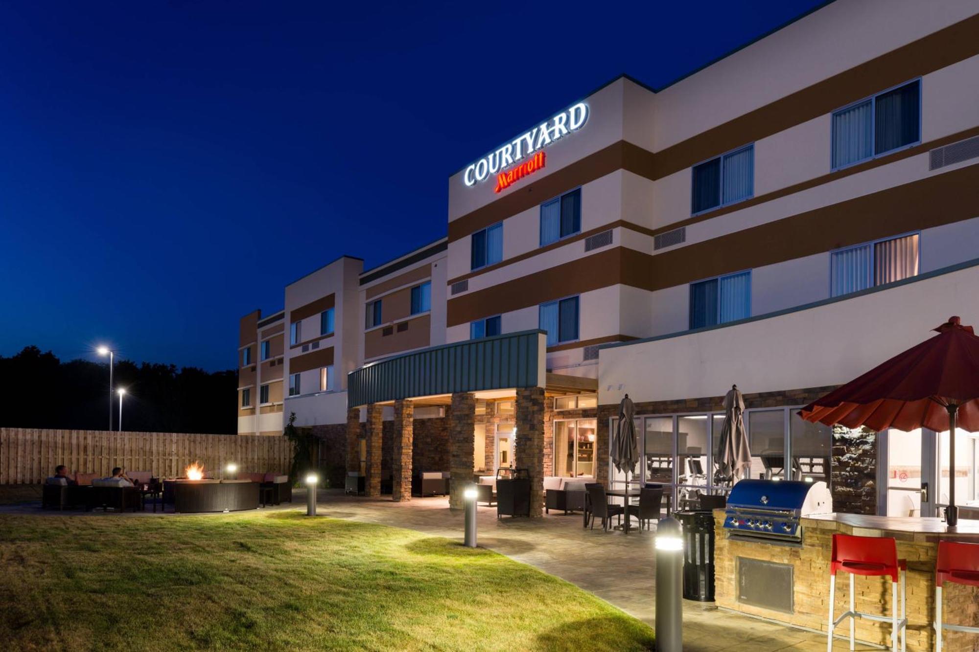 Courtyard By Marriott Elmira Horseheads Otel Dış mekan fotoğraf