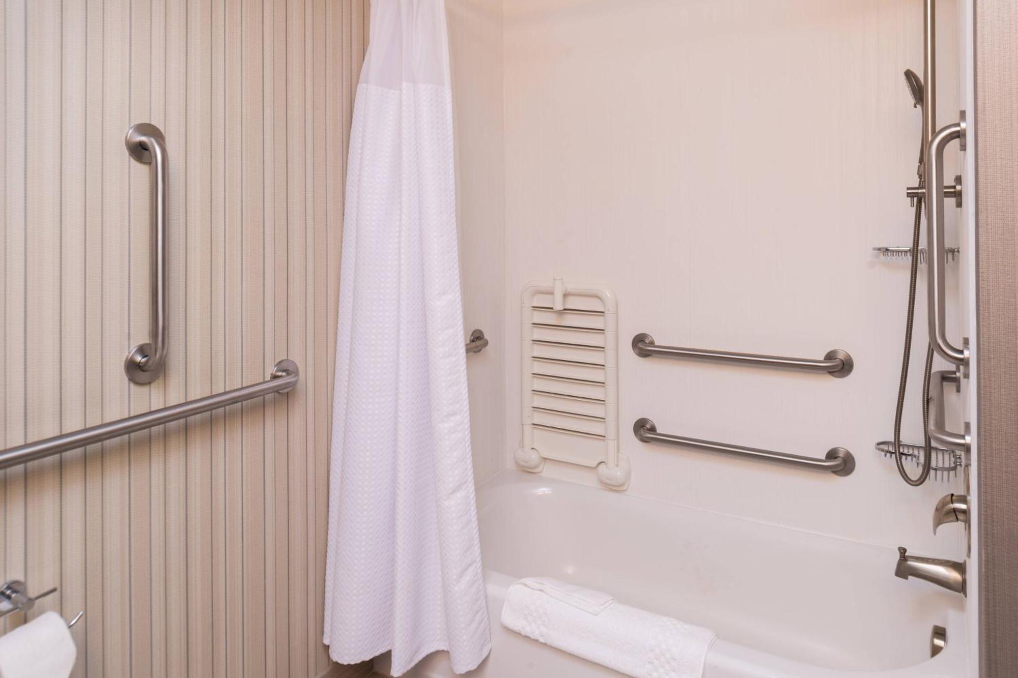 Courtyard By Marriott Elmira Horseheads Otel Dış mekan fotoğraf